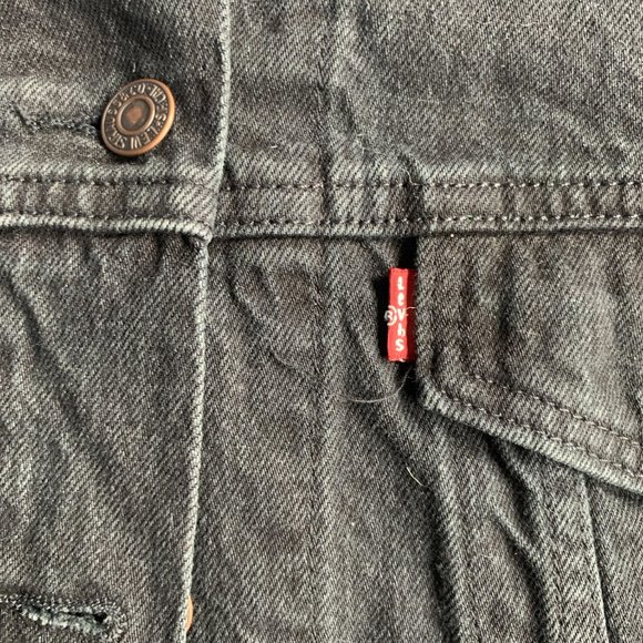 Levi's Altered Trucker Jacket - Picture 4 of 7